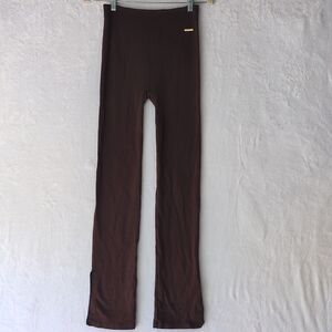 Fabletics Women's Brown Athletic Stretch Thick Knit Pants‎ Size S